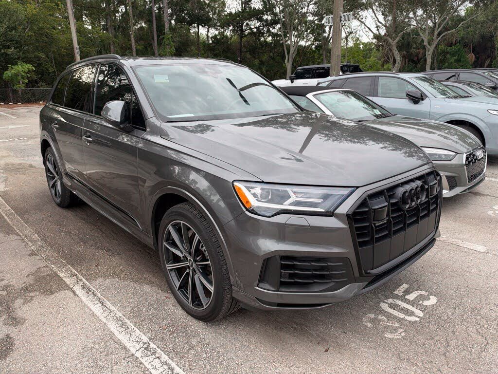 2021 AUDI Q7
