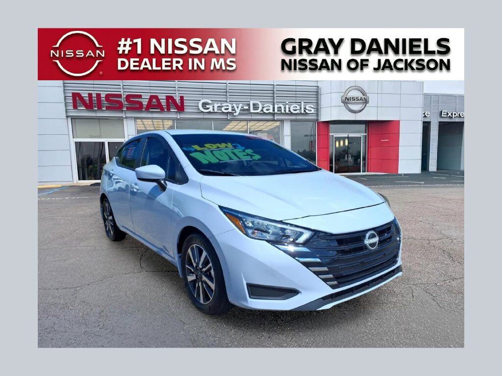 2025 NISSAN Versa