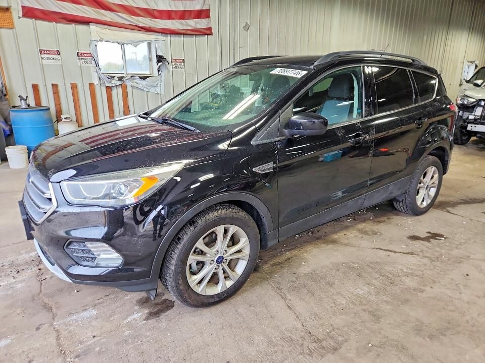 2017 FORD Escape