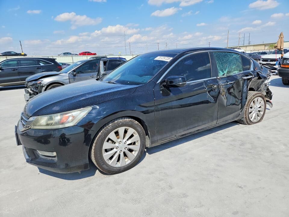 2013 HONDA Accord