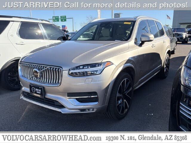 2023 VOLVO XC90