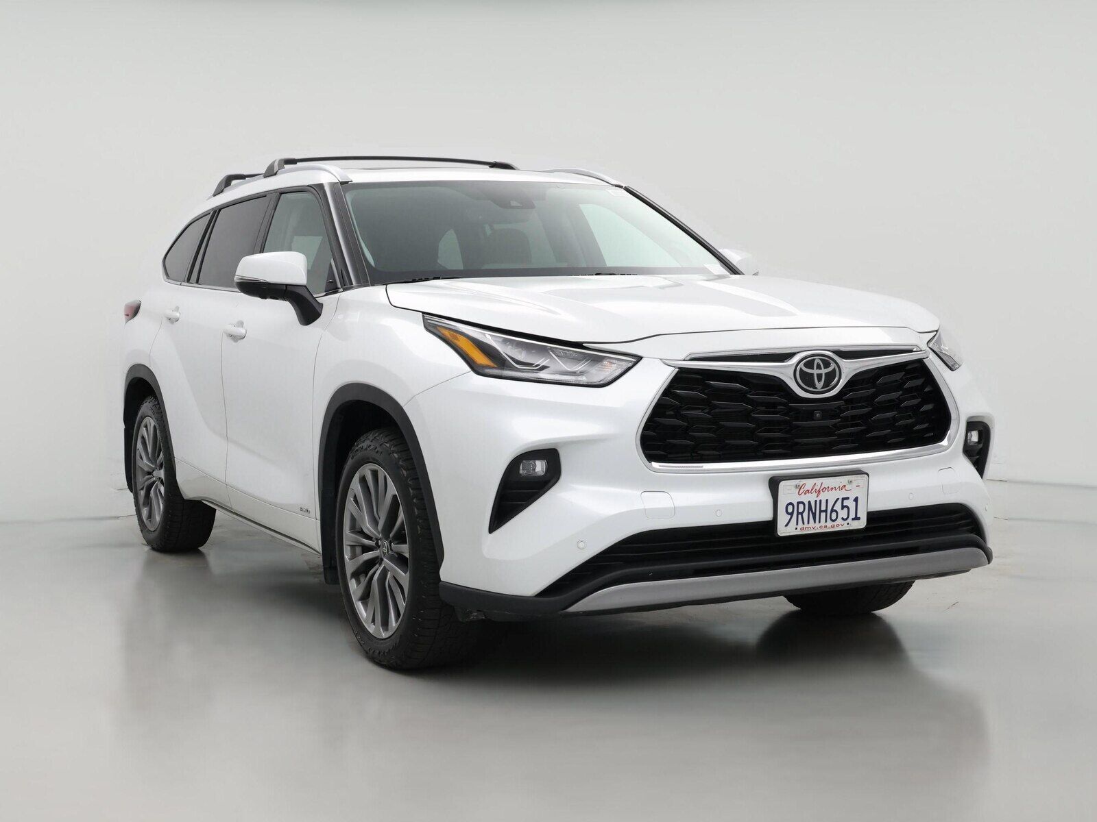 2025 TOYOTA Highlander