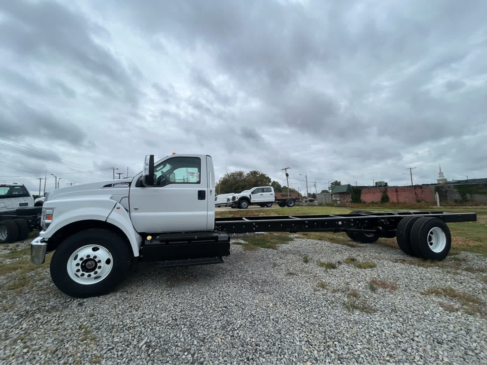 2027 FORD F-650