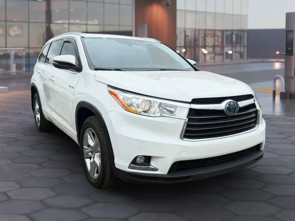 2015 TOYOTA Highlander