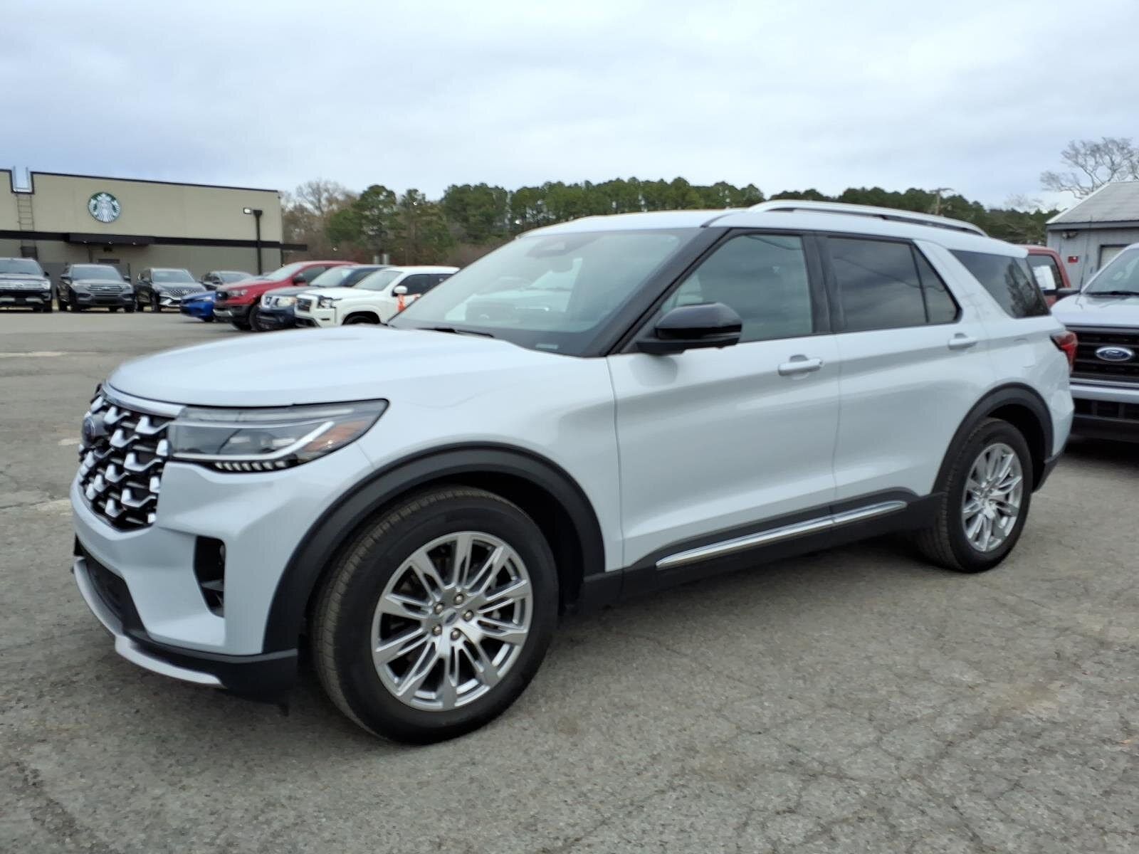 2025 FORD Explorer