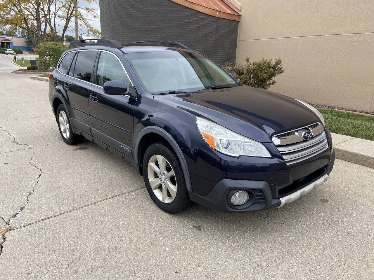 2013 SUBARU Outback