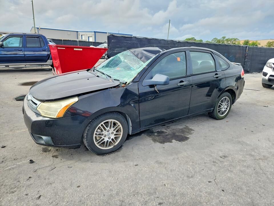 2011 FORD Focus
