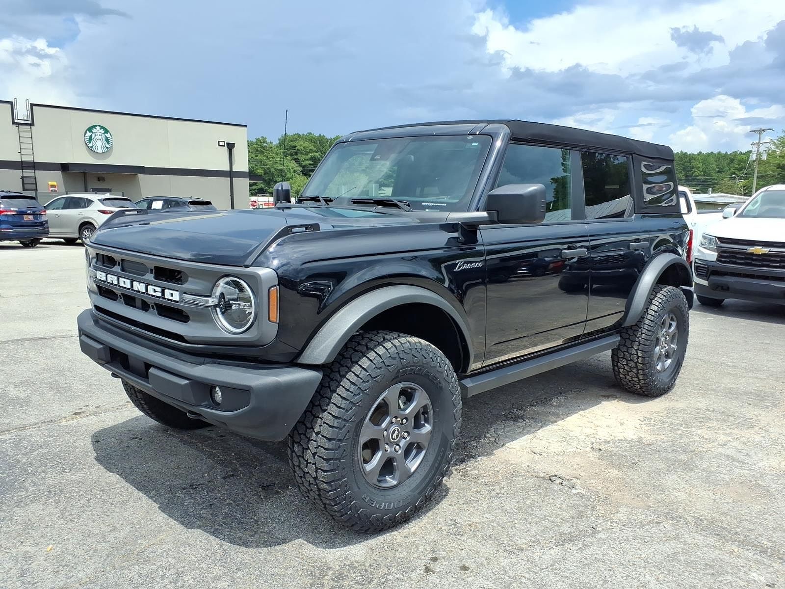 2024 FORD Bronco