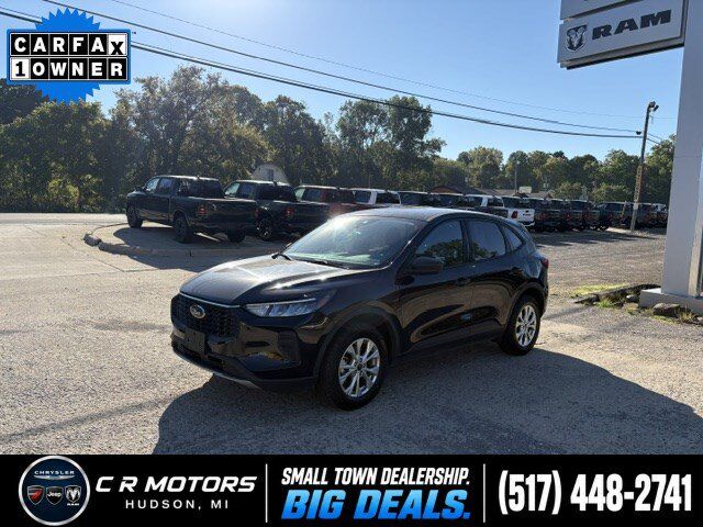 2025 FORD Escape