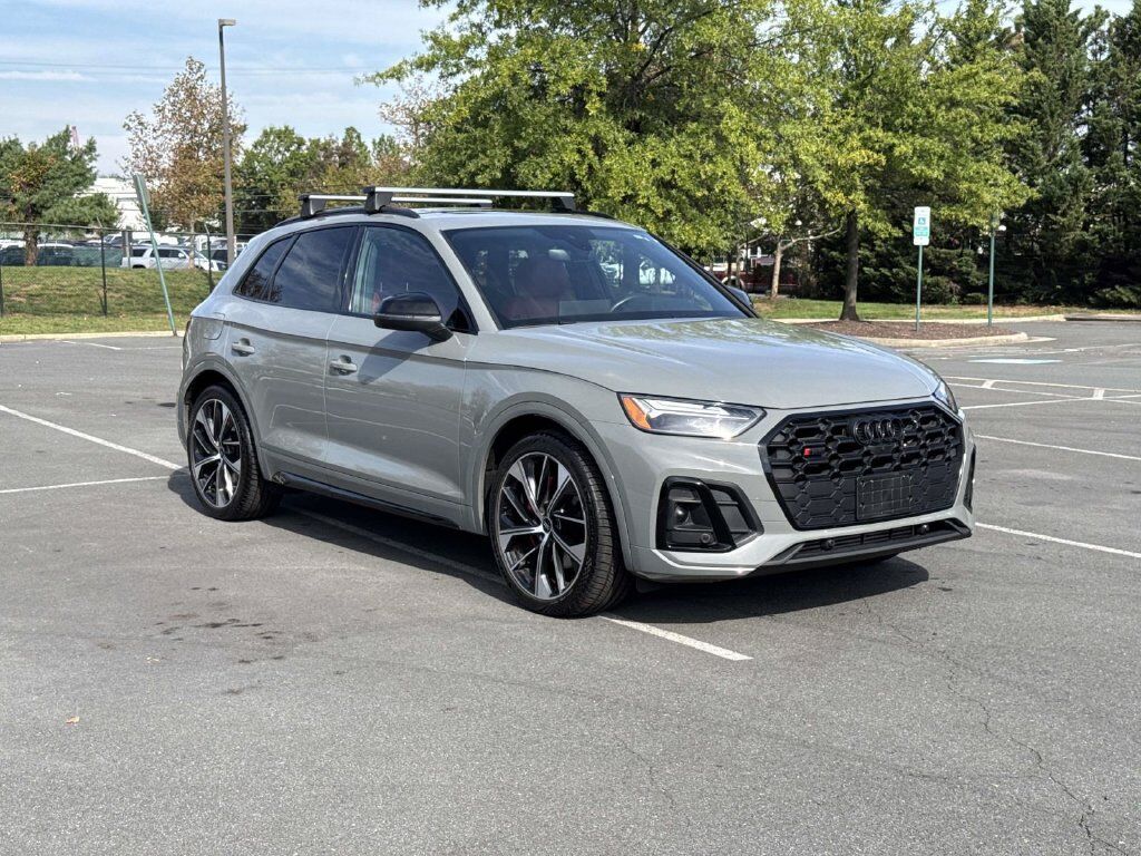 2022 AUDI SQ5