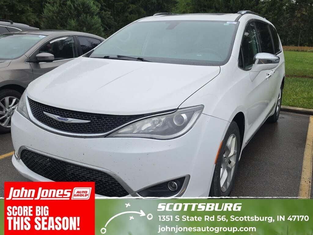 2020 CHRYSLER Pacifica