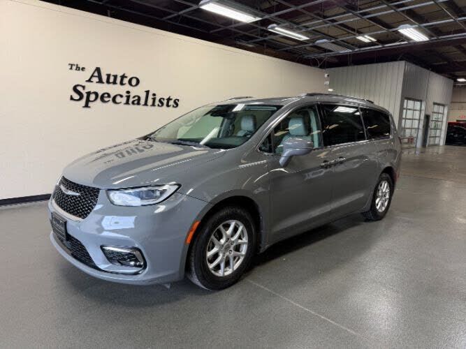 2021 CHRYSLER Pacifica