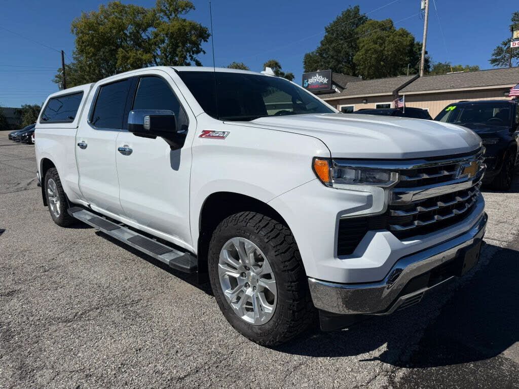 2023 CHEVROLET Silverado