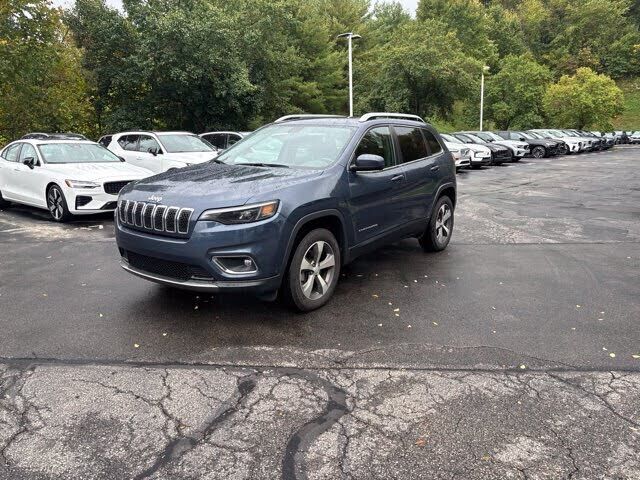 2020 JEEP Cherokee