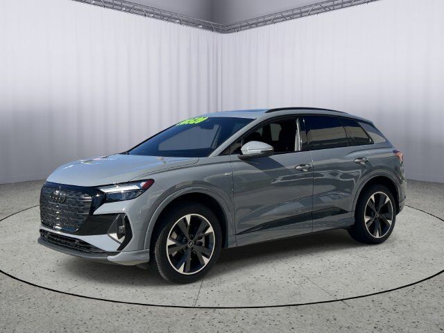 2023 AUDI Q4