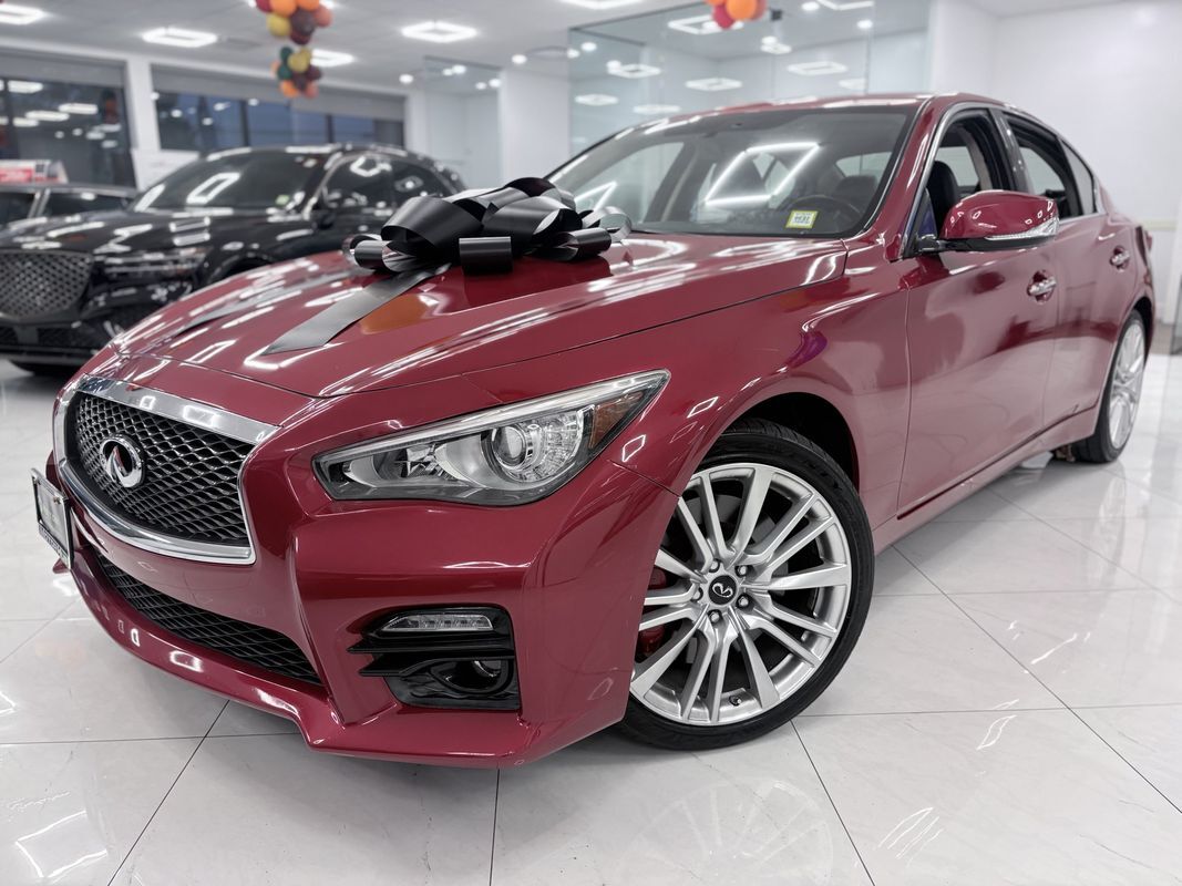 2017 INFINITI Q50