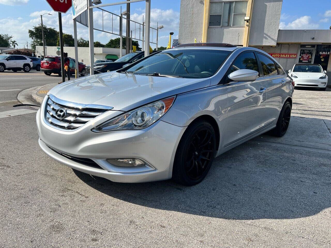 2011 HYUNDAI Sonata
