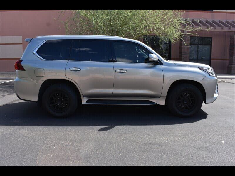 2018 LEXUS LX 570