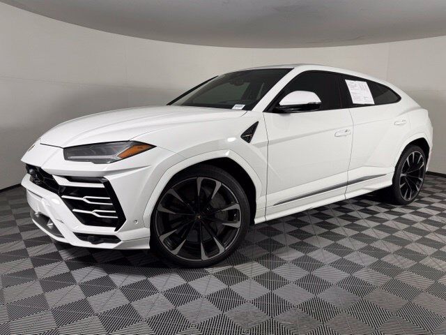 2020 LAMBORGHINI URUS