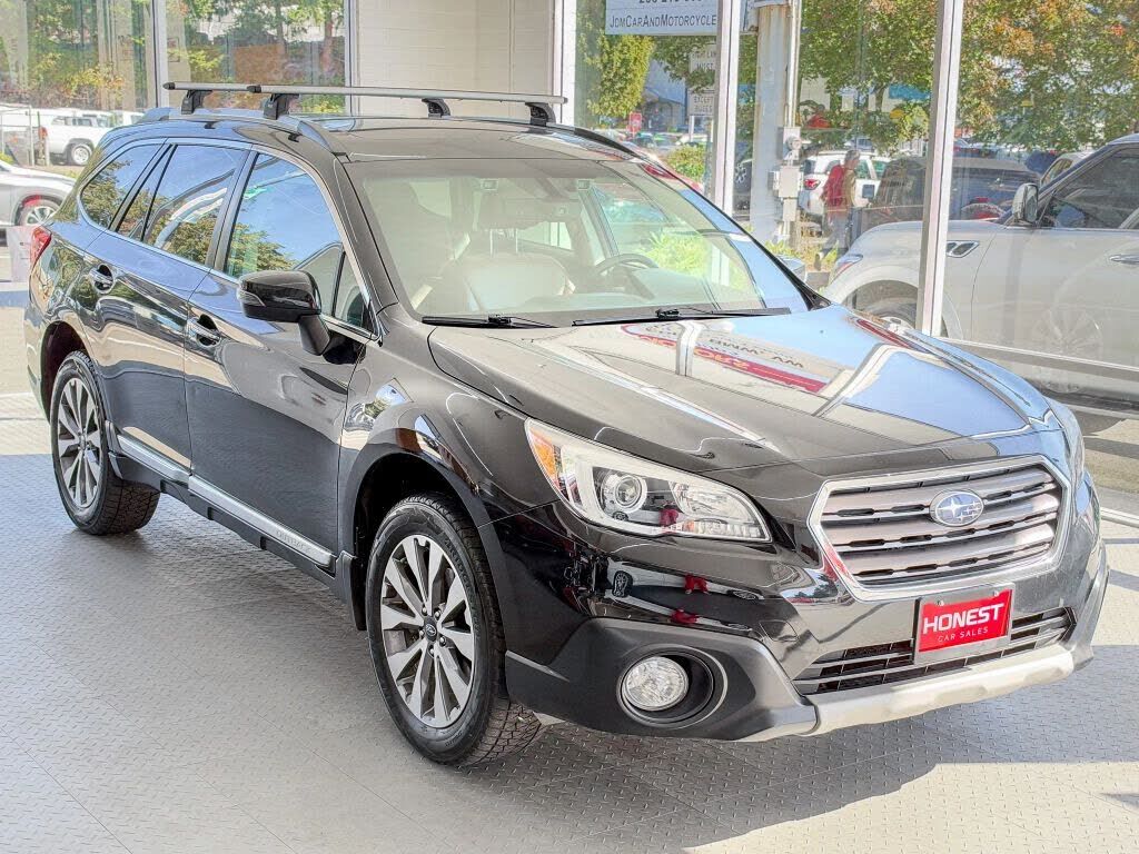 2017 SUBARU Outback