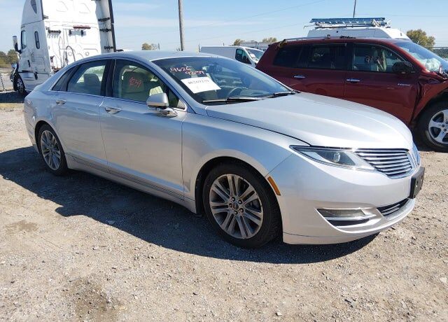 2013 LINCOLN MKZ