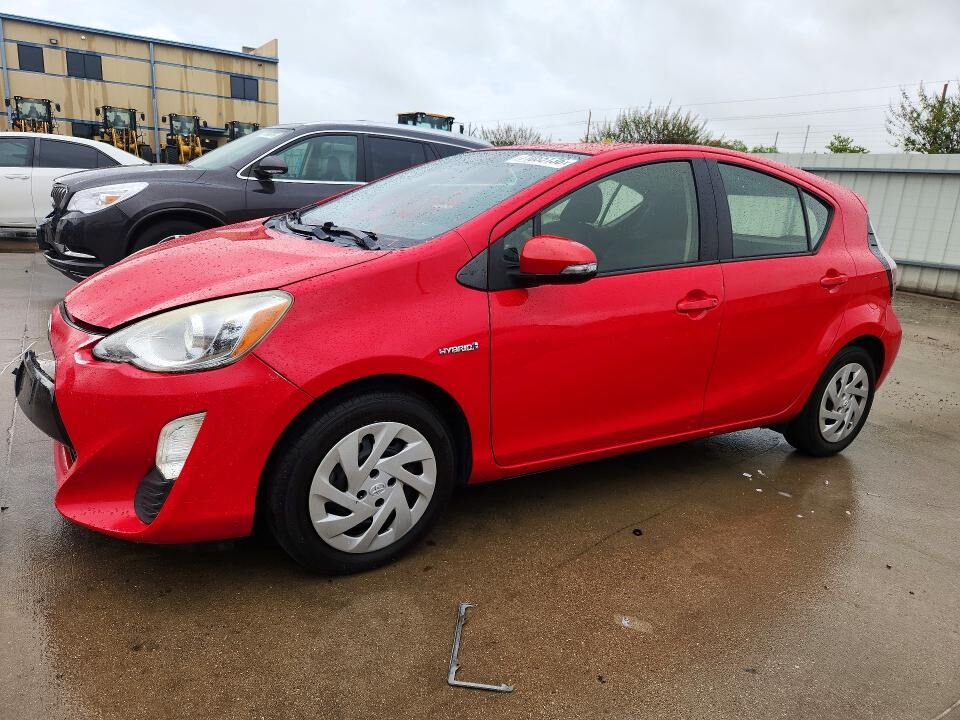 2016 TOYOTA Prius