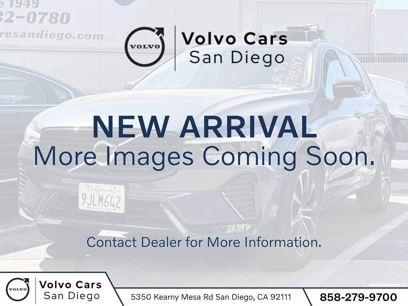2024 VOLVO XC60
