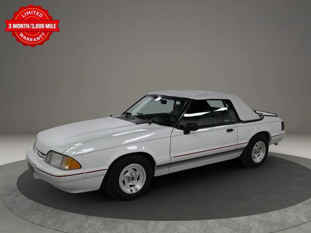 1992 FORD Mustang