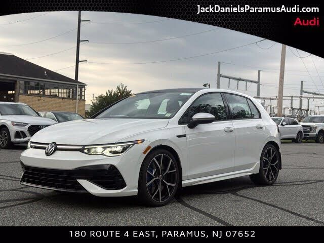 2022 VOLKSWAGEN Golf