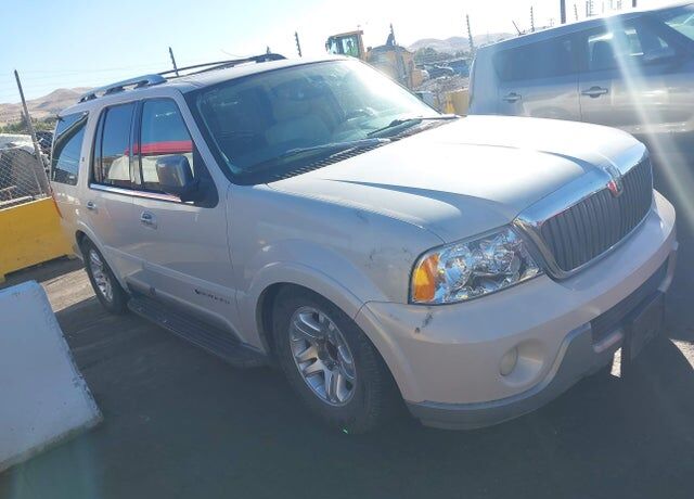 2004 LINCOLN Navigator