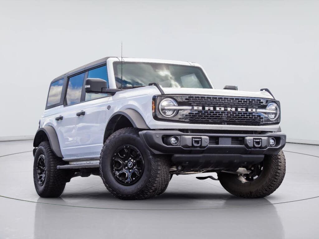 2023 FORD Bronco