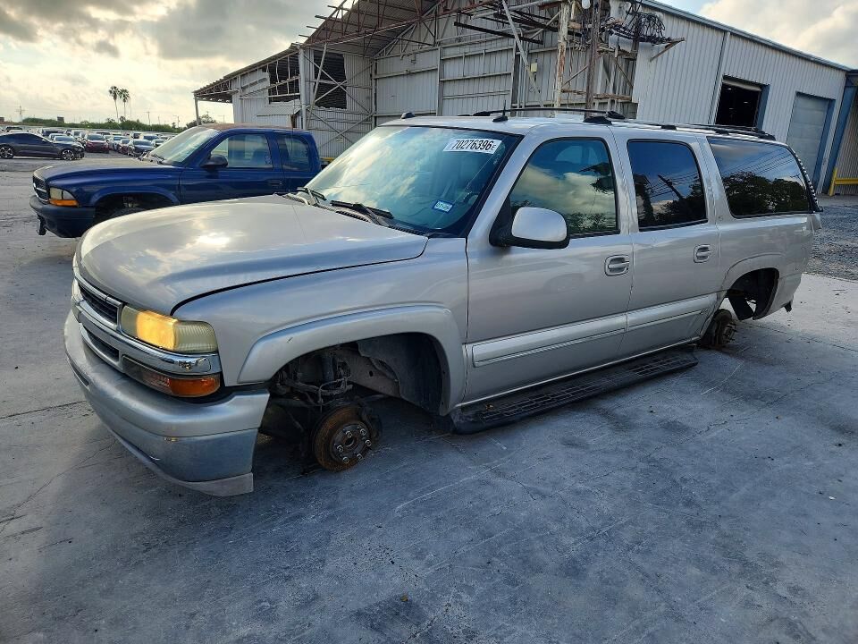 2004 CHEVROLET Suburban