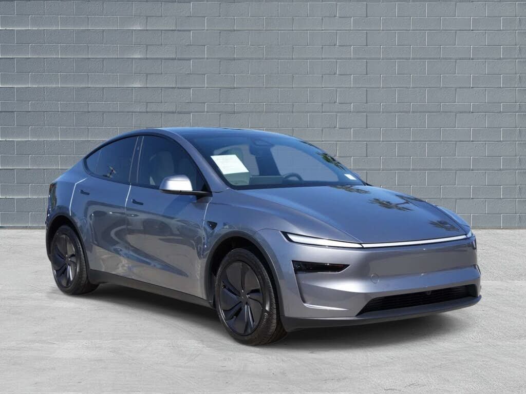 2026 TESLA Model Y