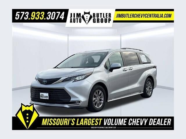 2023 TOYOTA Sienna