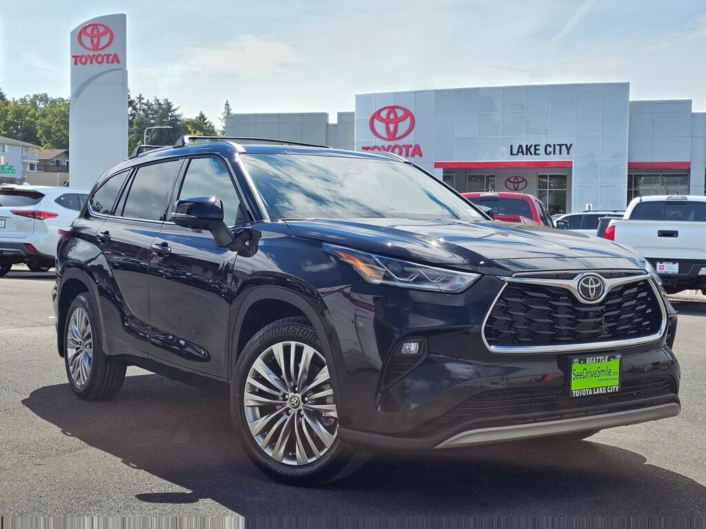2026 TOYOTA Highlander