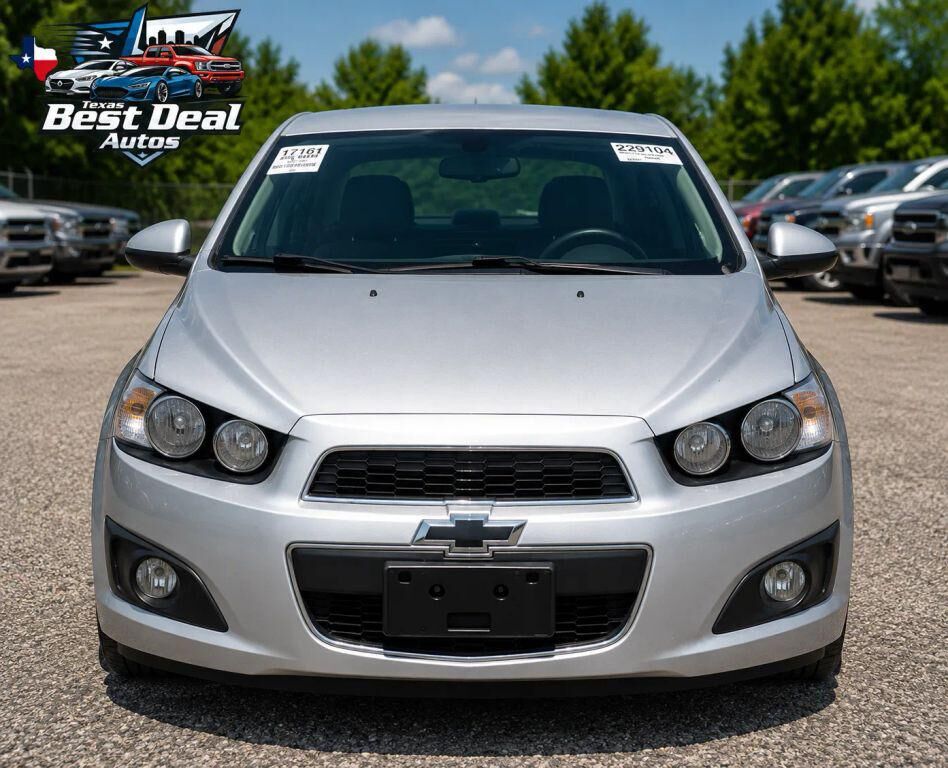 2015 CHEVROLET Sonic