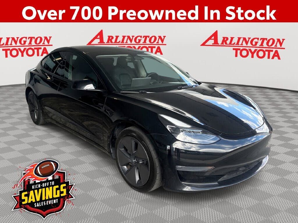 2023 TESLA Model 3