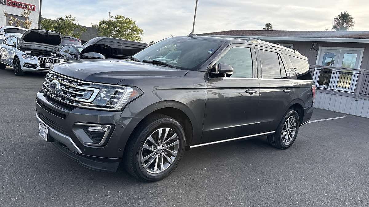 2018 FORD Expedition