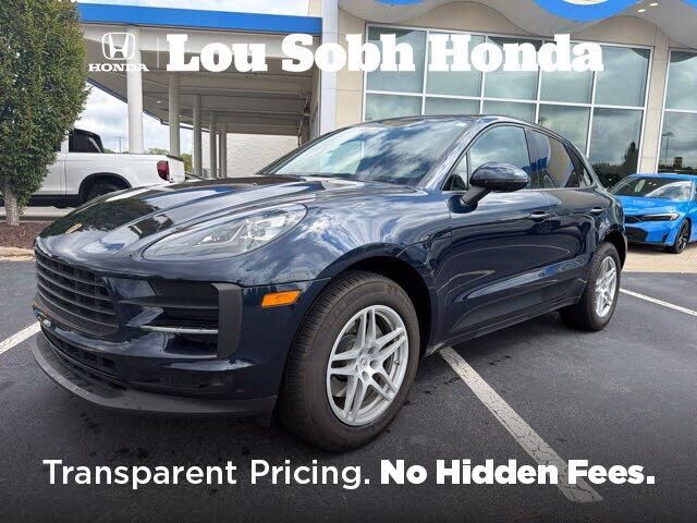 2019 PORSCHE Macan