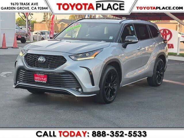 2024 TOYOTA Highlander