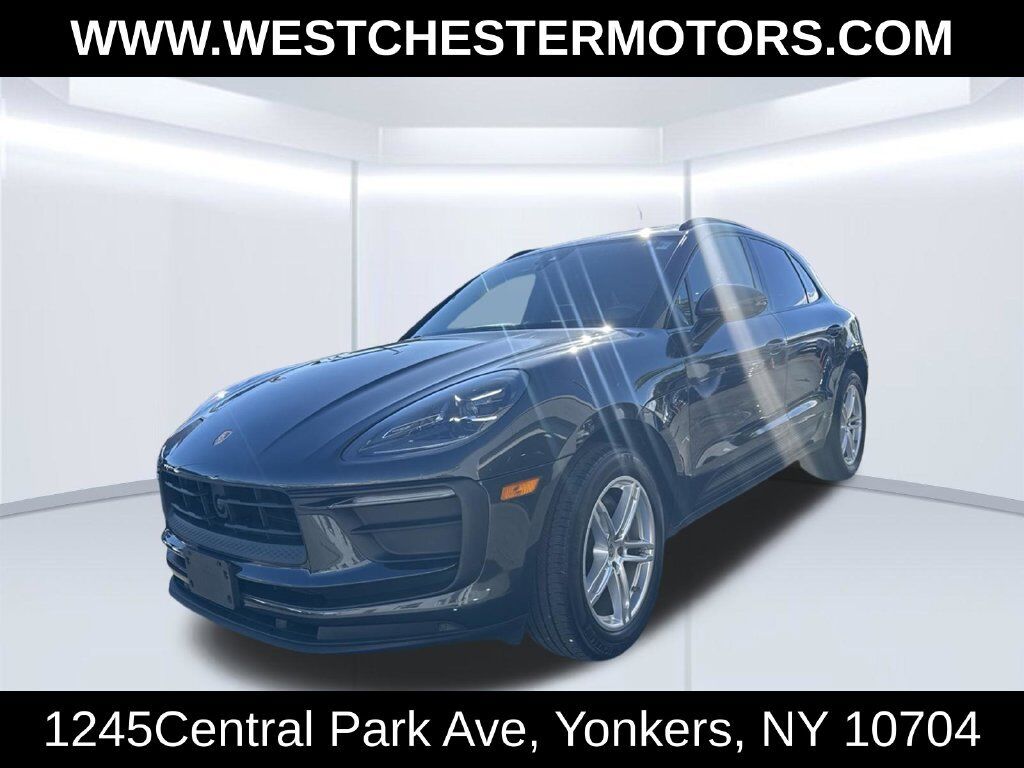 2023 PORSCHE Macan