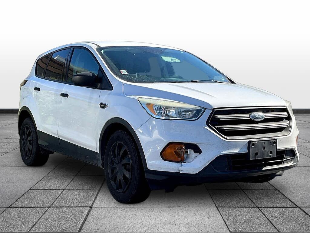 2017 FORD Escape