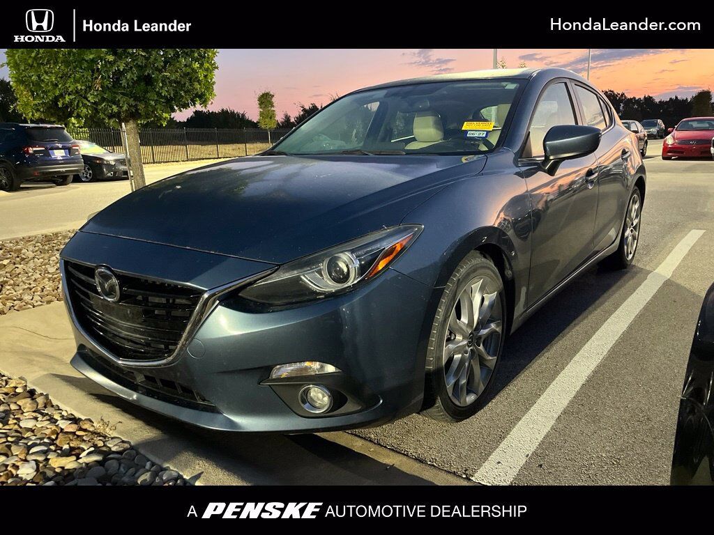 2016 MAZDA Mazda3
