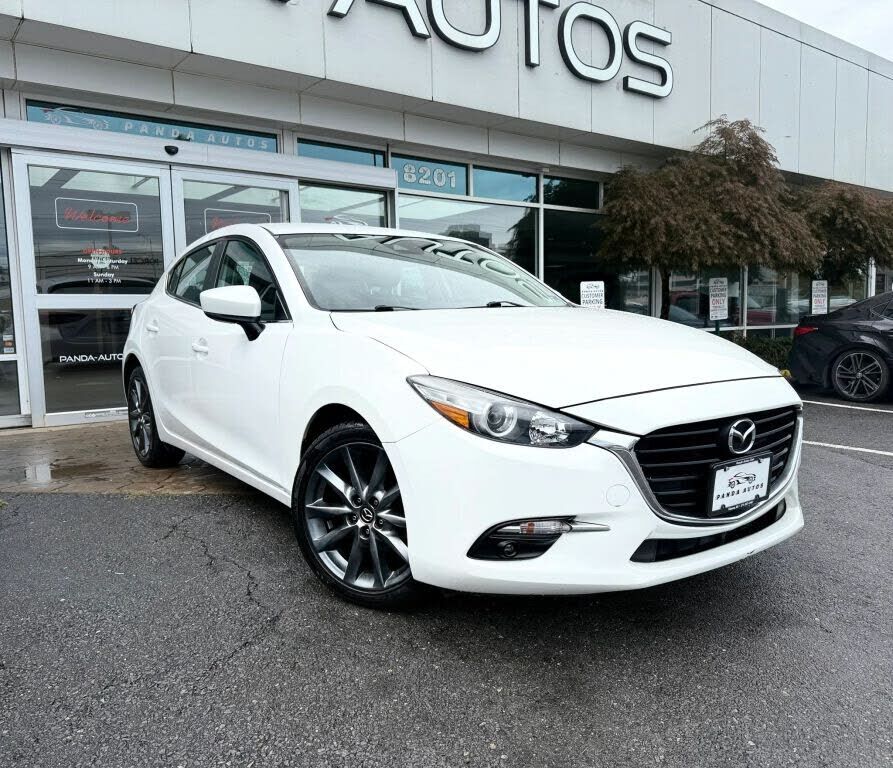 2018 MAZDA Mazda3
