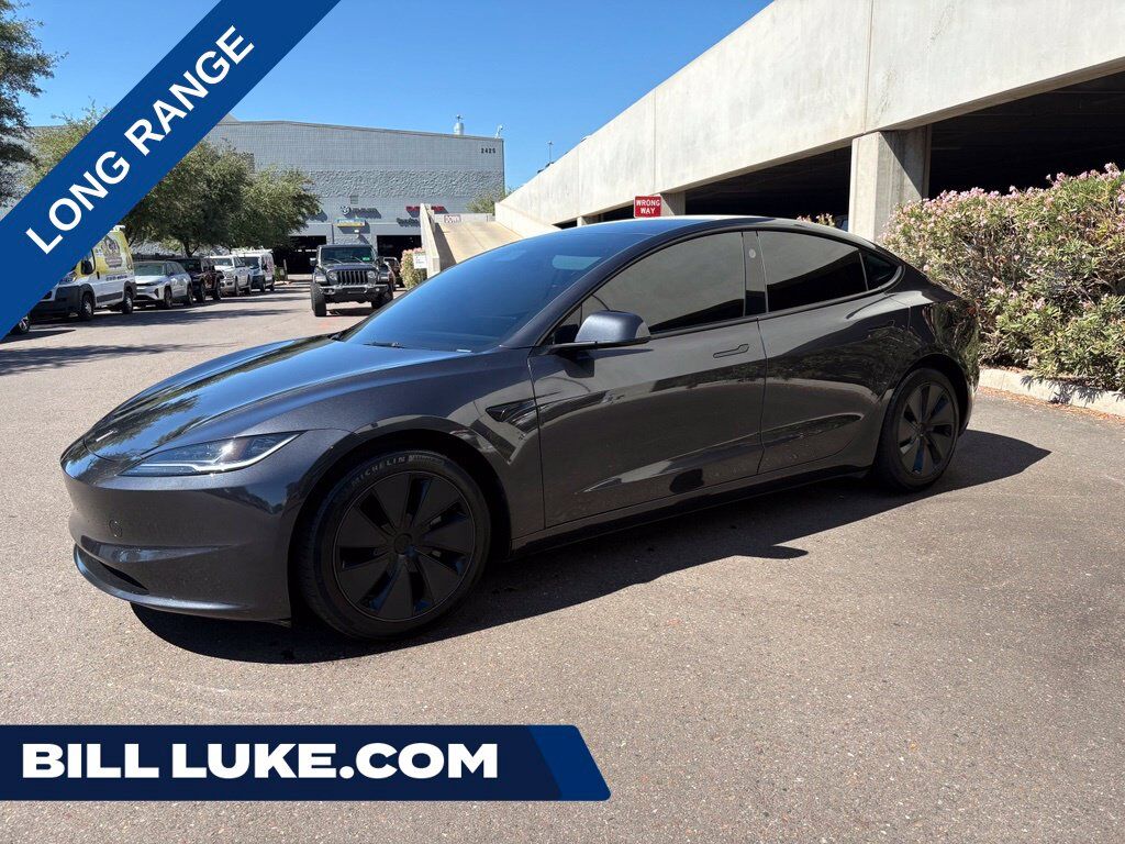 2024 TESLA Model 3