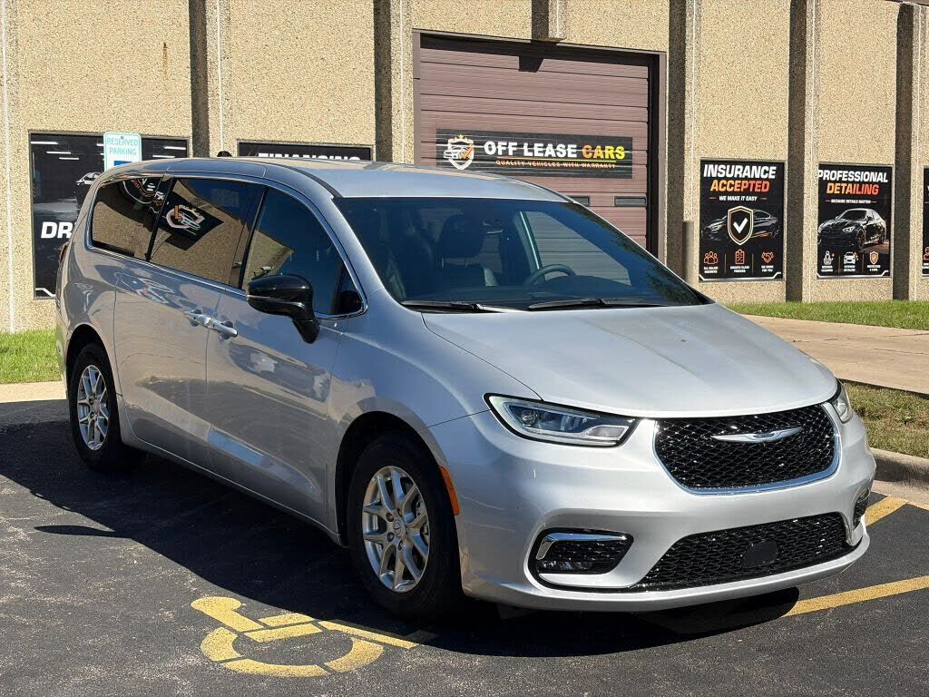 2026 CHRYSLER Pacifica