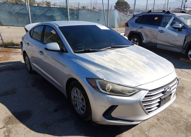 2017 HYUNDAI Elantra