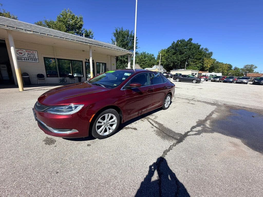 2015 CHRYSLER 200