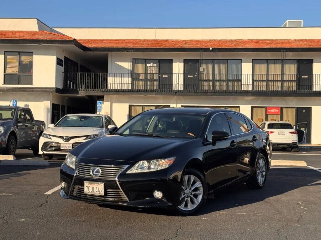 2014 LEXUS ES