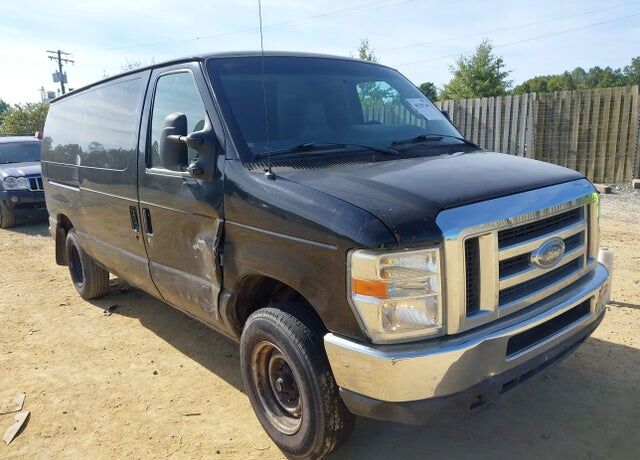2013 FORD E-150